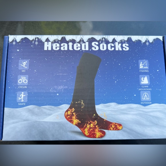Heated socks - Picture 1 of 3